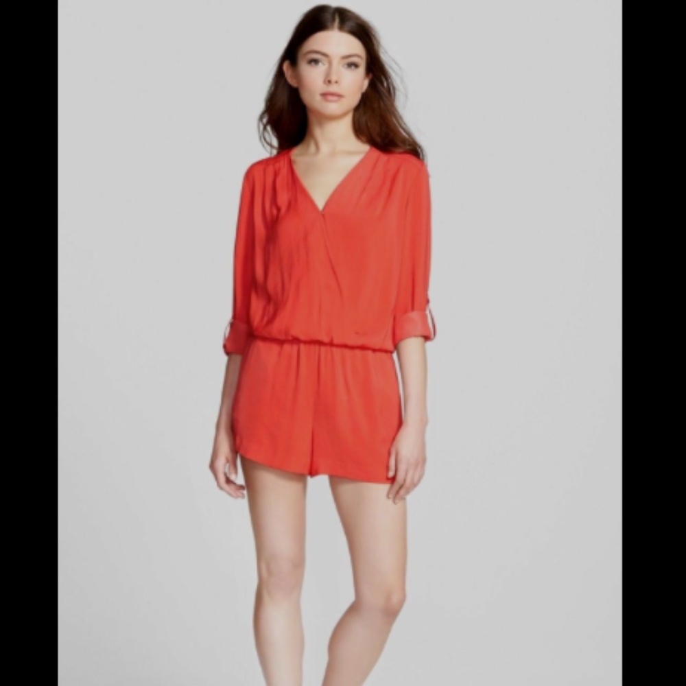 NWT TROUVE *RARE* RED BLOOM WRAP STYLE SHORTS ROMPER XXS